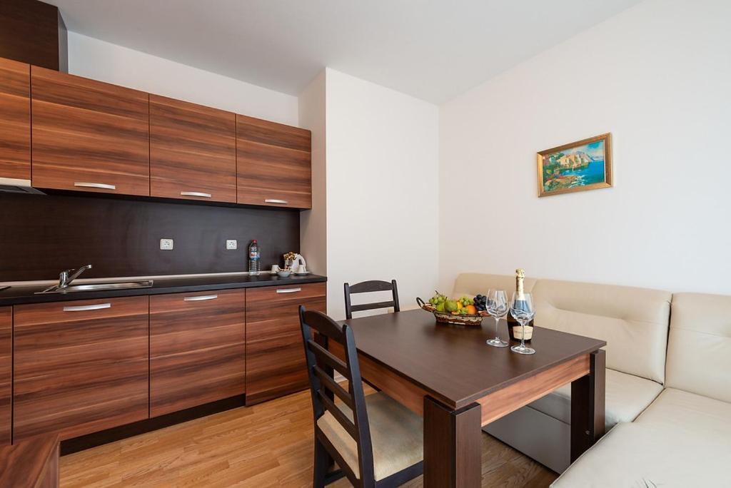 Sea Romance Aparthotel Slăntjev Brjag Exteriör bild